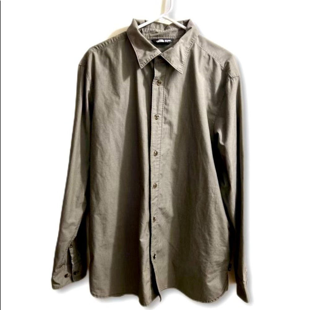 The North Face mens XL button down shirt